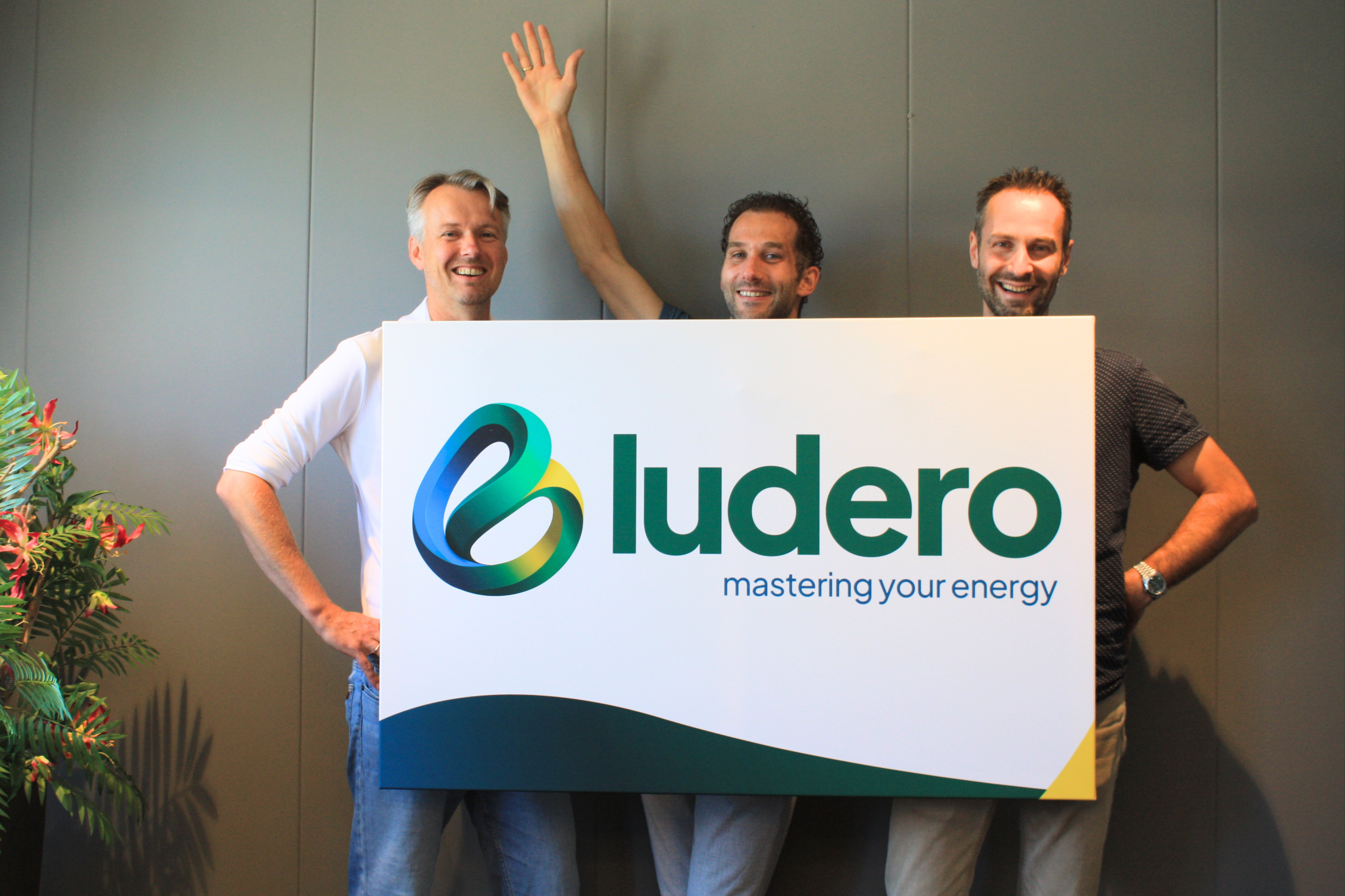 Ludero in Weekblad De Brug